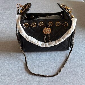 Timeless Designer Black Quilted Chain Hobo Shoulder Bag